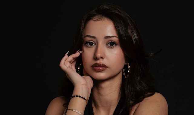 UÇANKUŞ MAGAZİN | Model Yağmur Beliz Karataş Hedeflerini Anlattı.